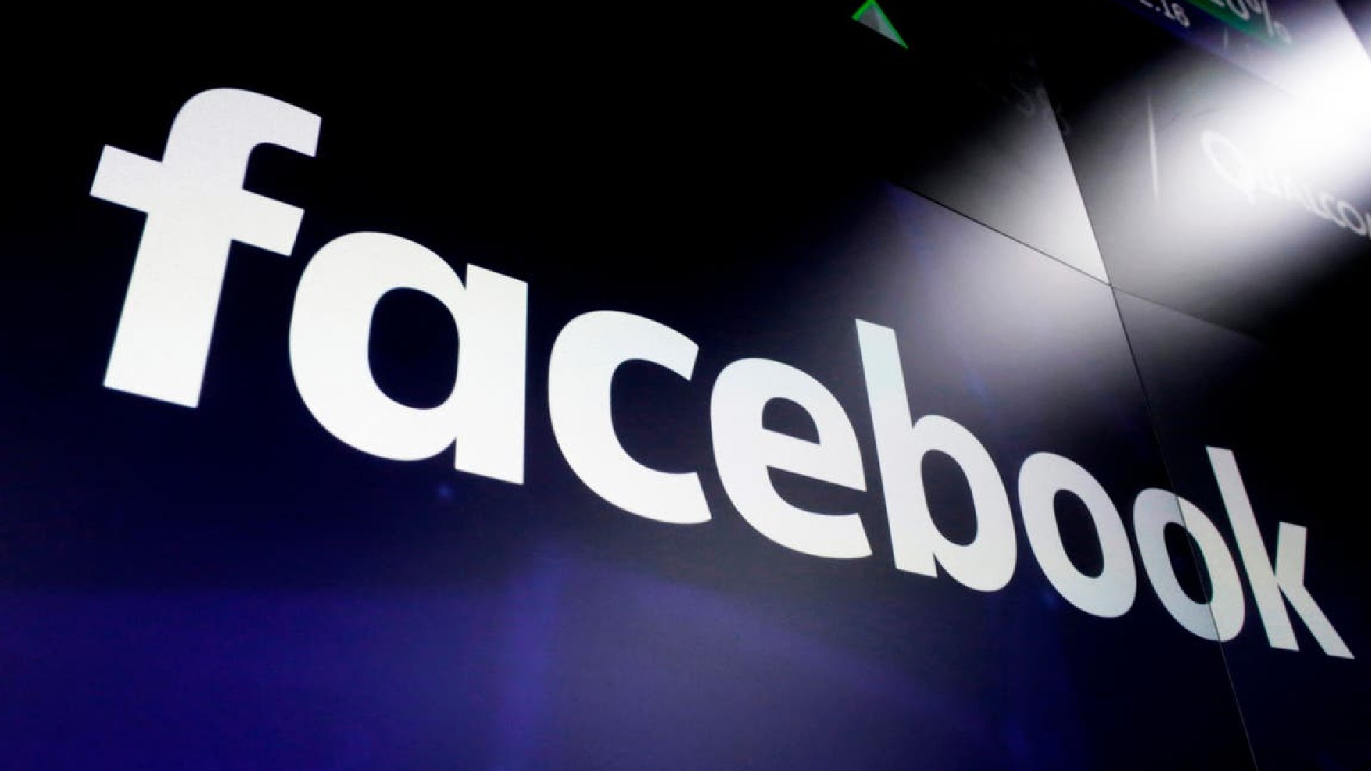 Facebook blocks Australians from sharing information on platform