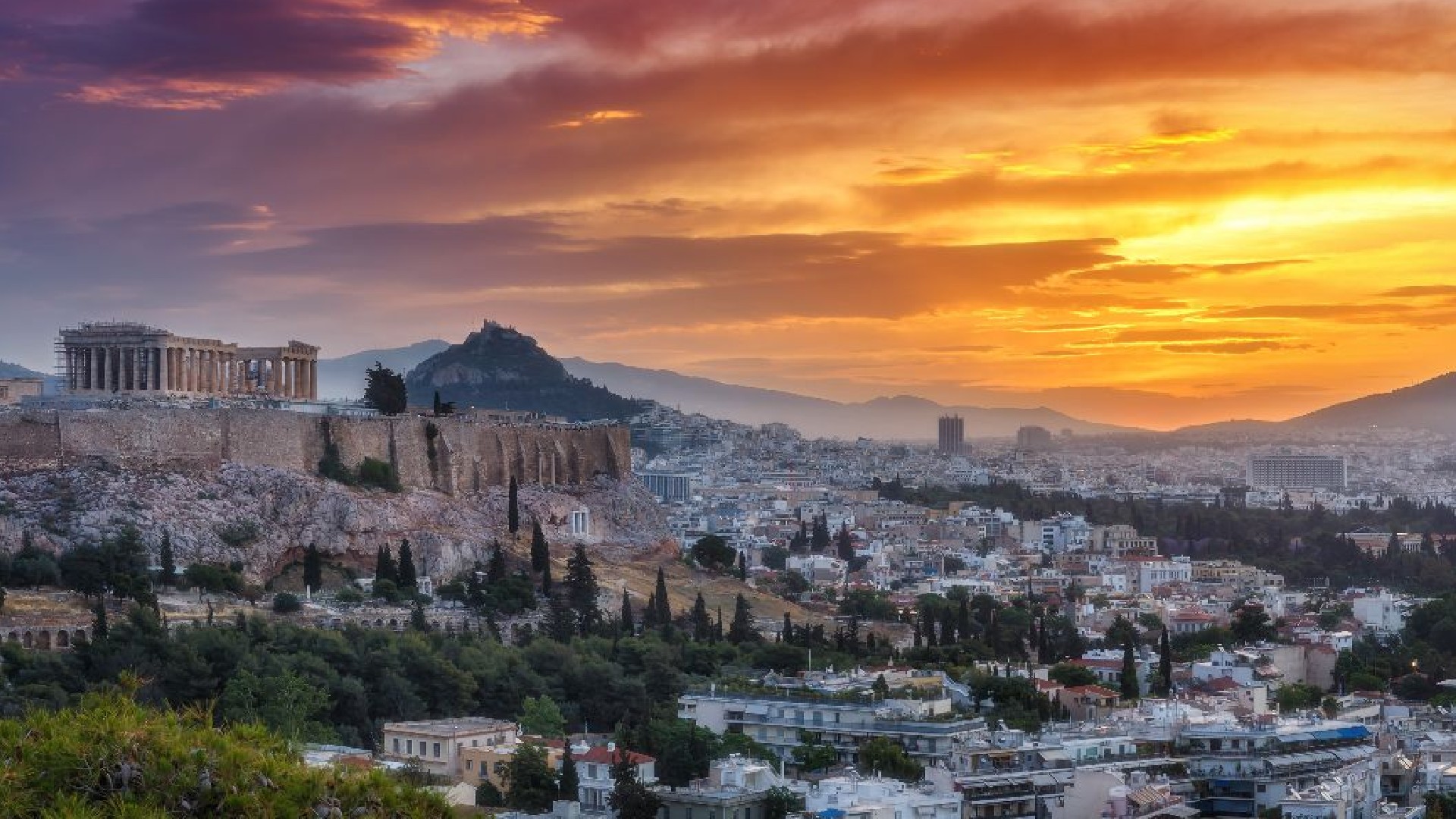 Greece All Set To Open For All From May 14; Tourists Welcome With Or Without Vaccine