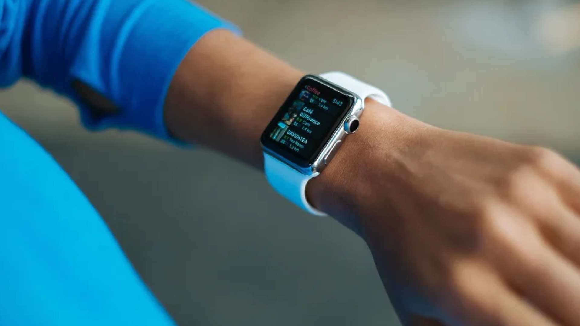 Apple Survey Drops Big Apple Watch Series 7 Feature Hint