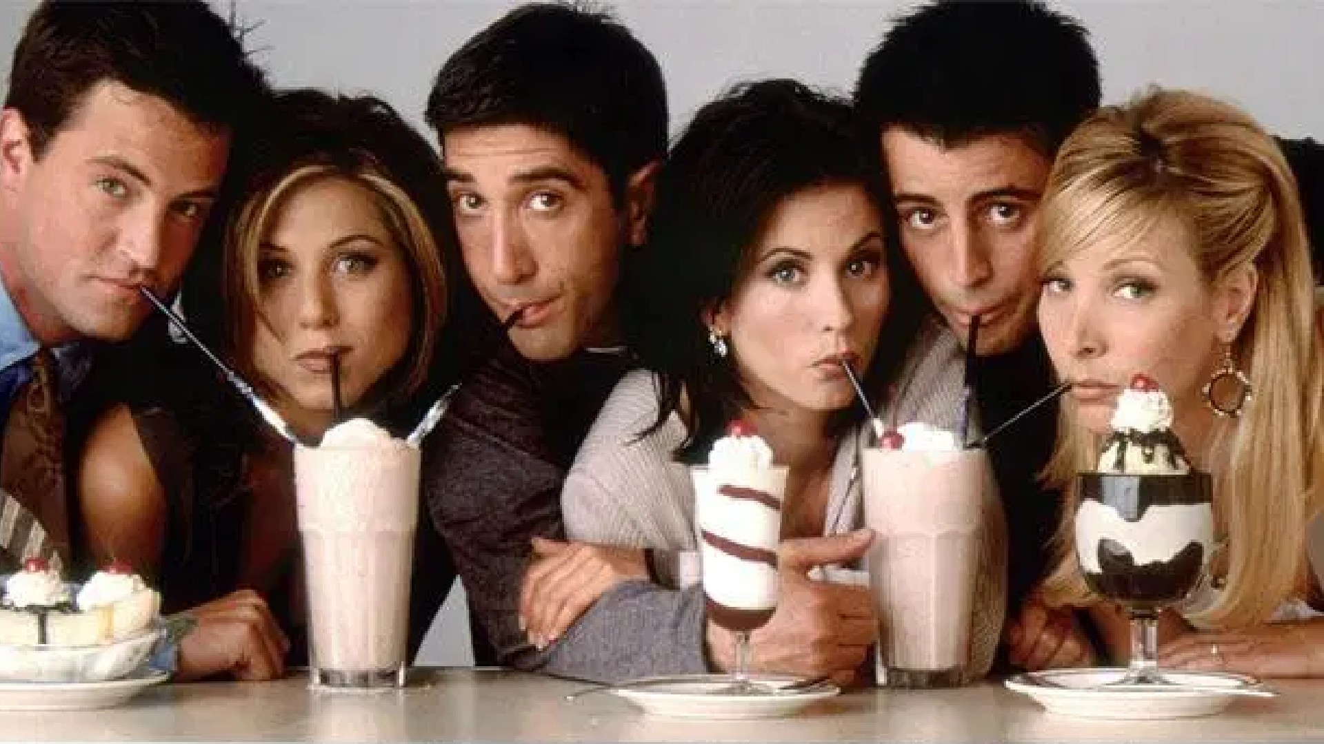 6 Valuable Merchandises you must have if you are a die-hard ‘FRIENDS’ FAN