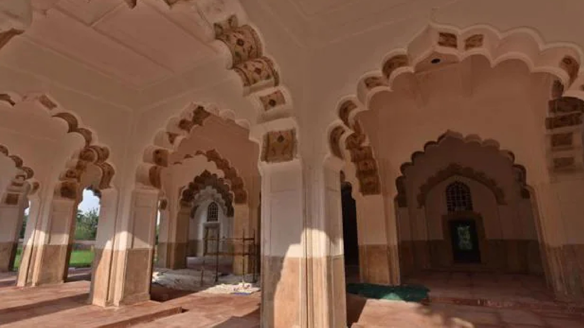 The Pristine Mumtaz Mahal In The Red Fort Is Now Home To The Delhi Museum Of Archaeology
