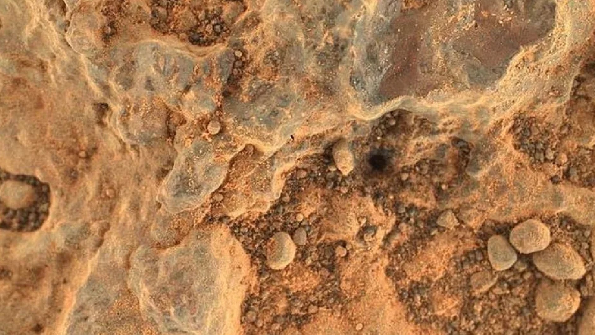 Ingenuity Mars Helicopter Snaps Images Of The Red Planet!