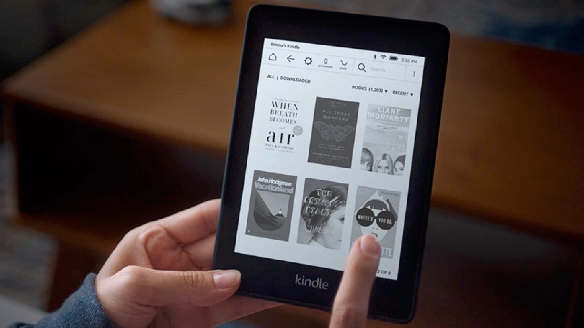 Navigating the Kindle Universe: Your Guide to the Best E-Readers