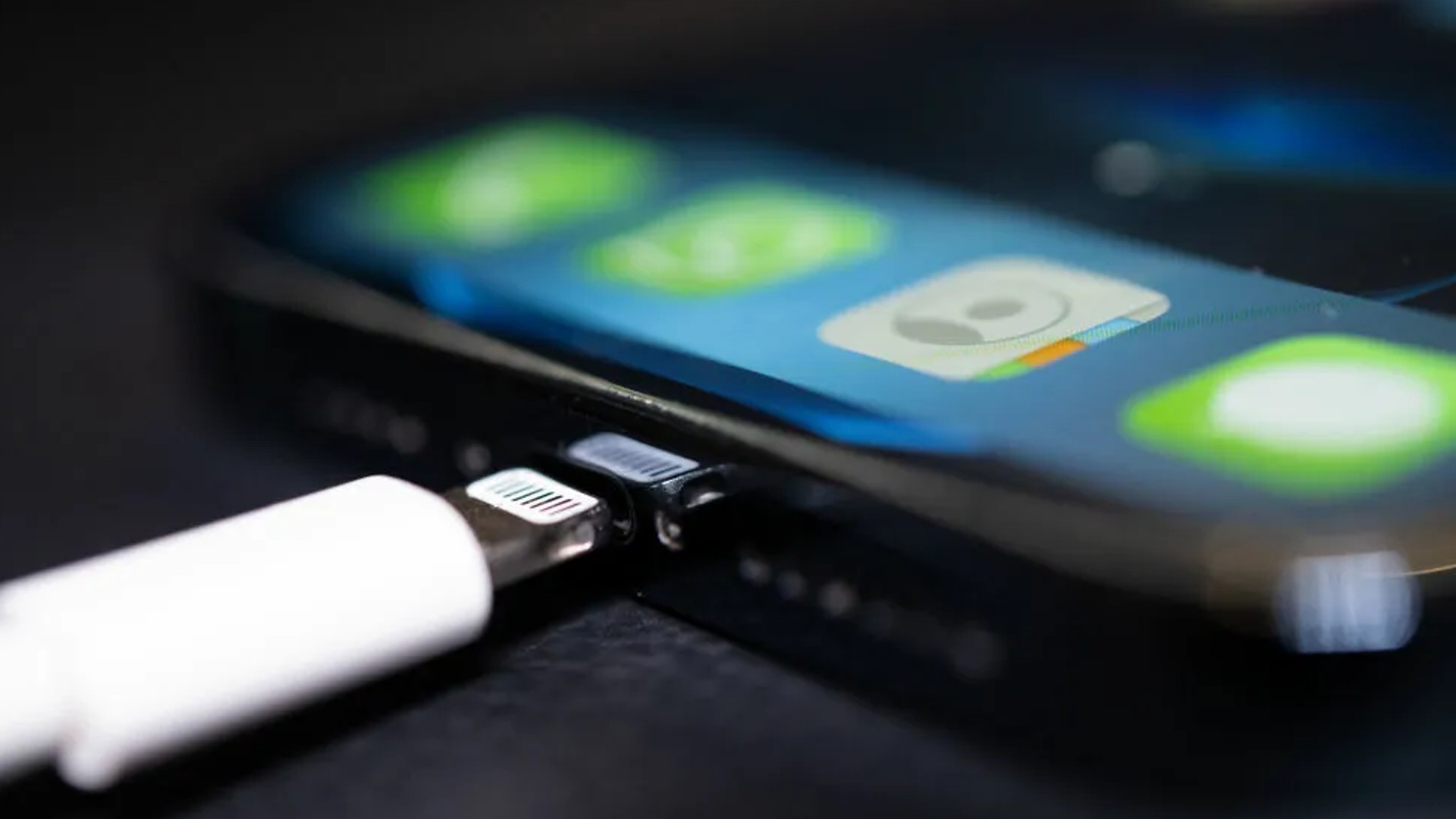 The European Union Wants Every Phone To Have The Same Type Of Charging Port, Including Apple.