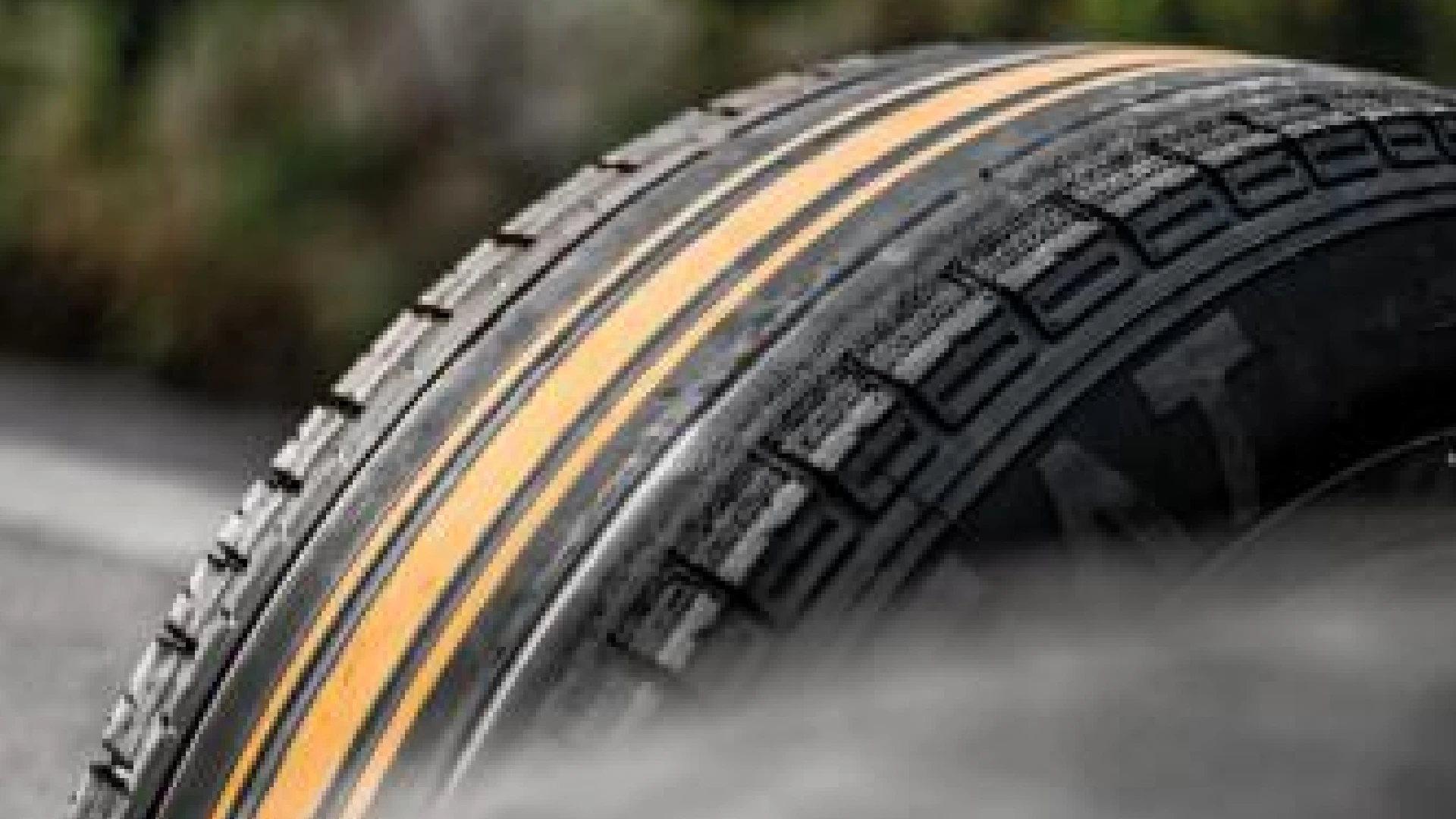 CEAT Introduces Colour Tread Wear Indicator Tyres