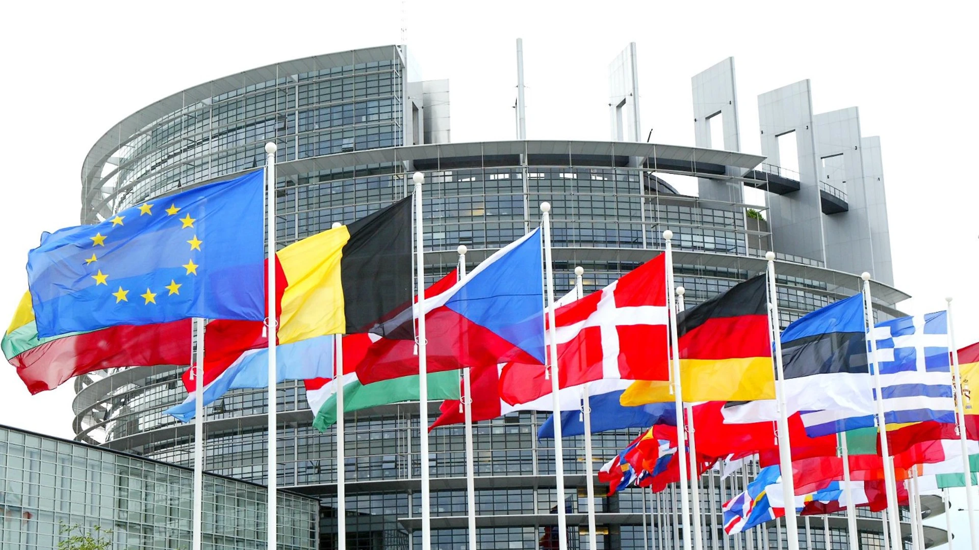 EU Parliament Votes to Ban Anonymity in Crypto