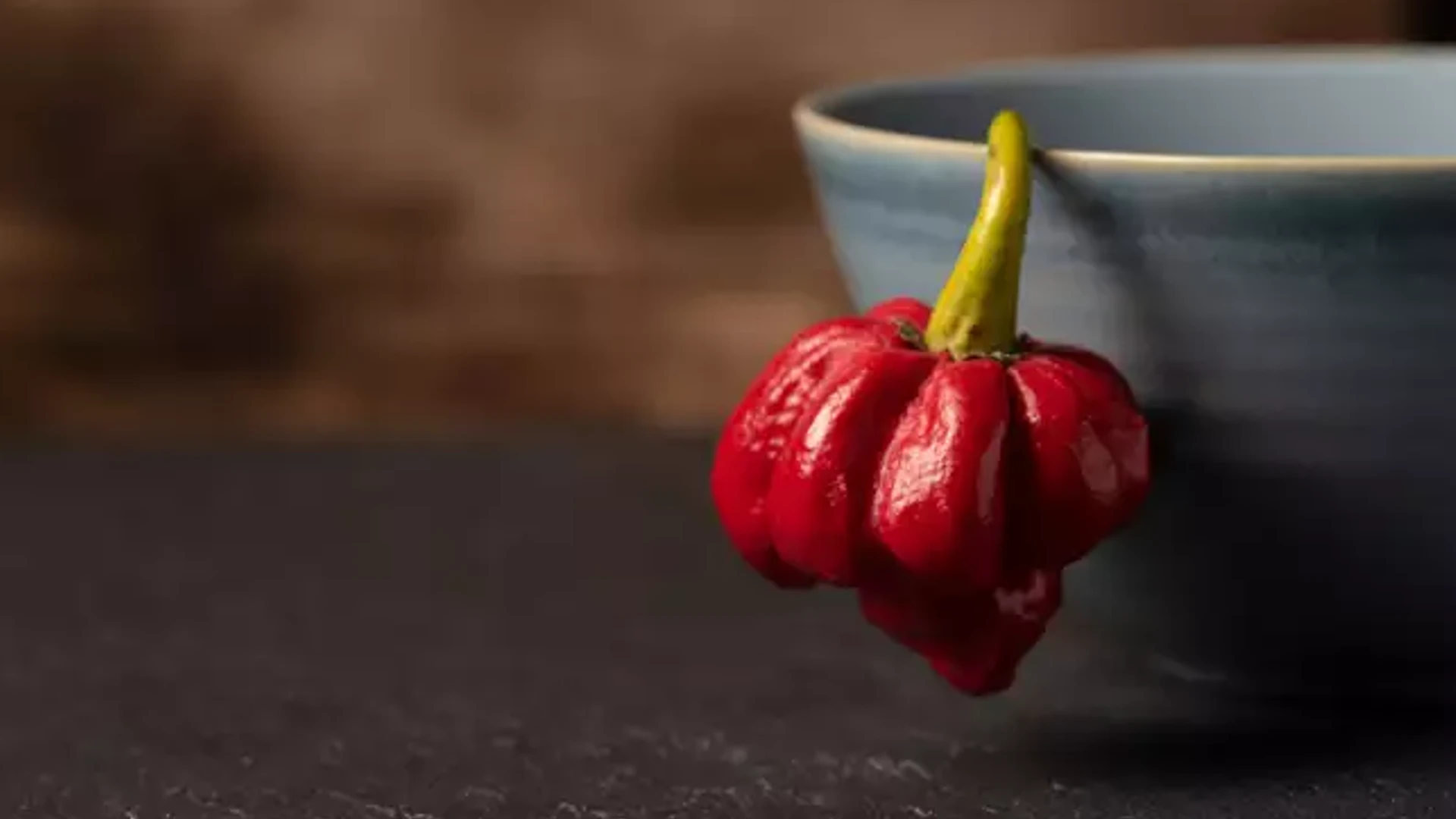 Top 8 spiciest chilli peppers in the world