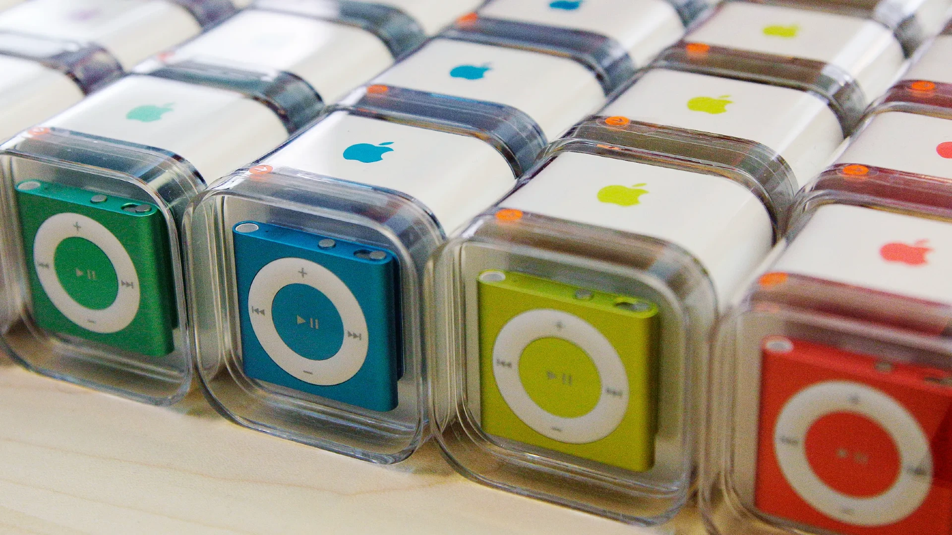 Apple Cuts The Plug On Its Last IPod Lineup After 20 Years
