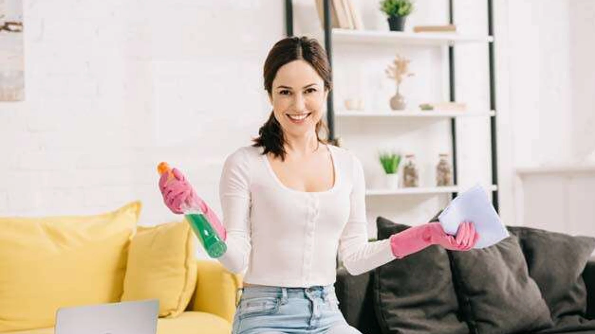 5 High-Tech Devices You Need To Ace Your Spring Cleaning Session