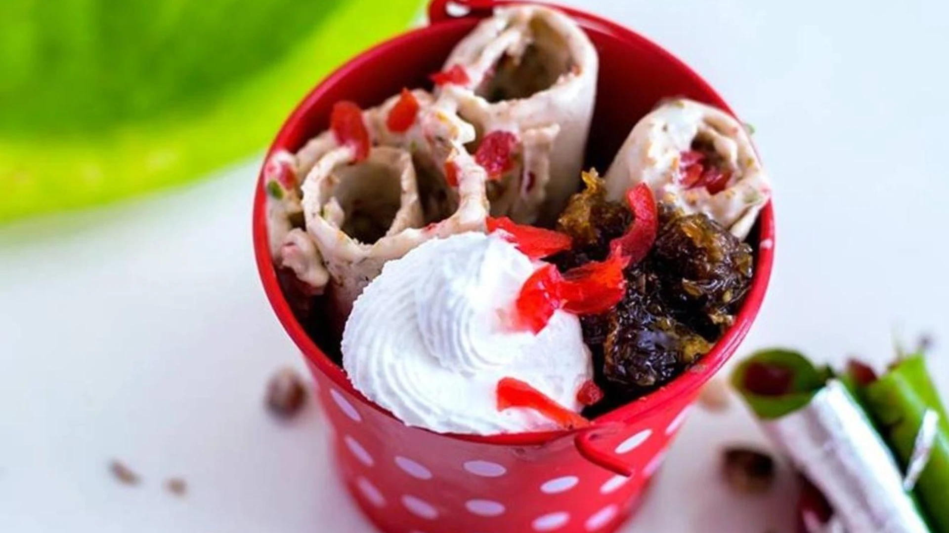 Try Rolled Ice-Cream At These 5 Famous Spots In Bangalore!