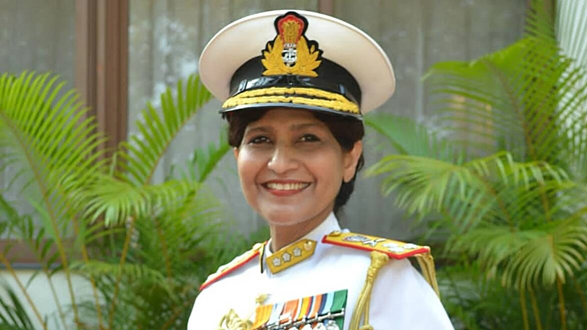Surgeon Vice-Admiral Arti Sarin takes over as Pune Armed Forces Medical College director.