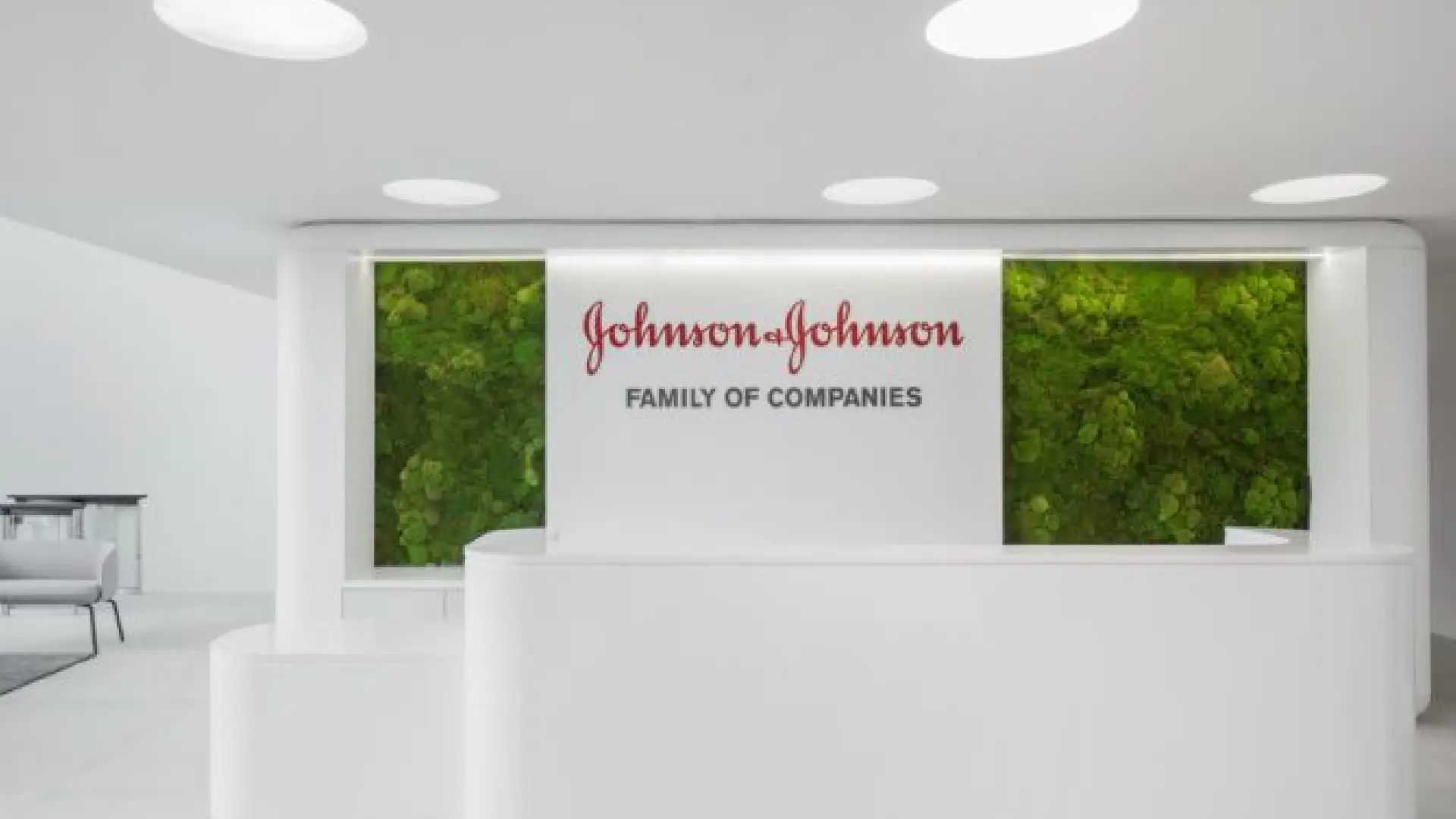 Johnson & Johnson Faces $18.8 Million Verdict in Talc Cancer Lawsuit